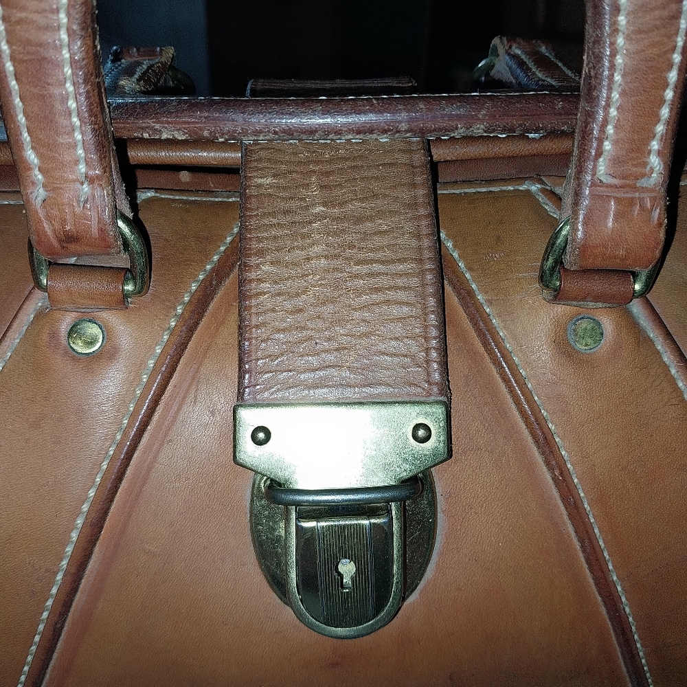 Vintage leather briefcase/doctors bag by Witt Custom Saddle - Picture 5 of 12